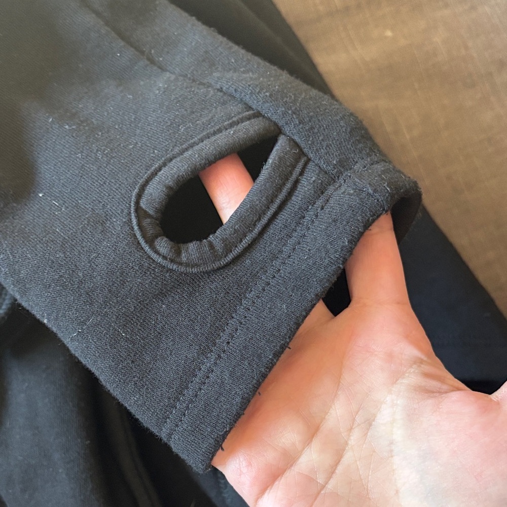 Black Cape with Unique Pattern - image 4